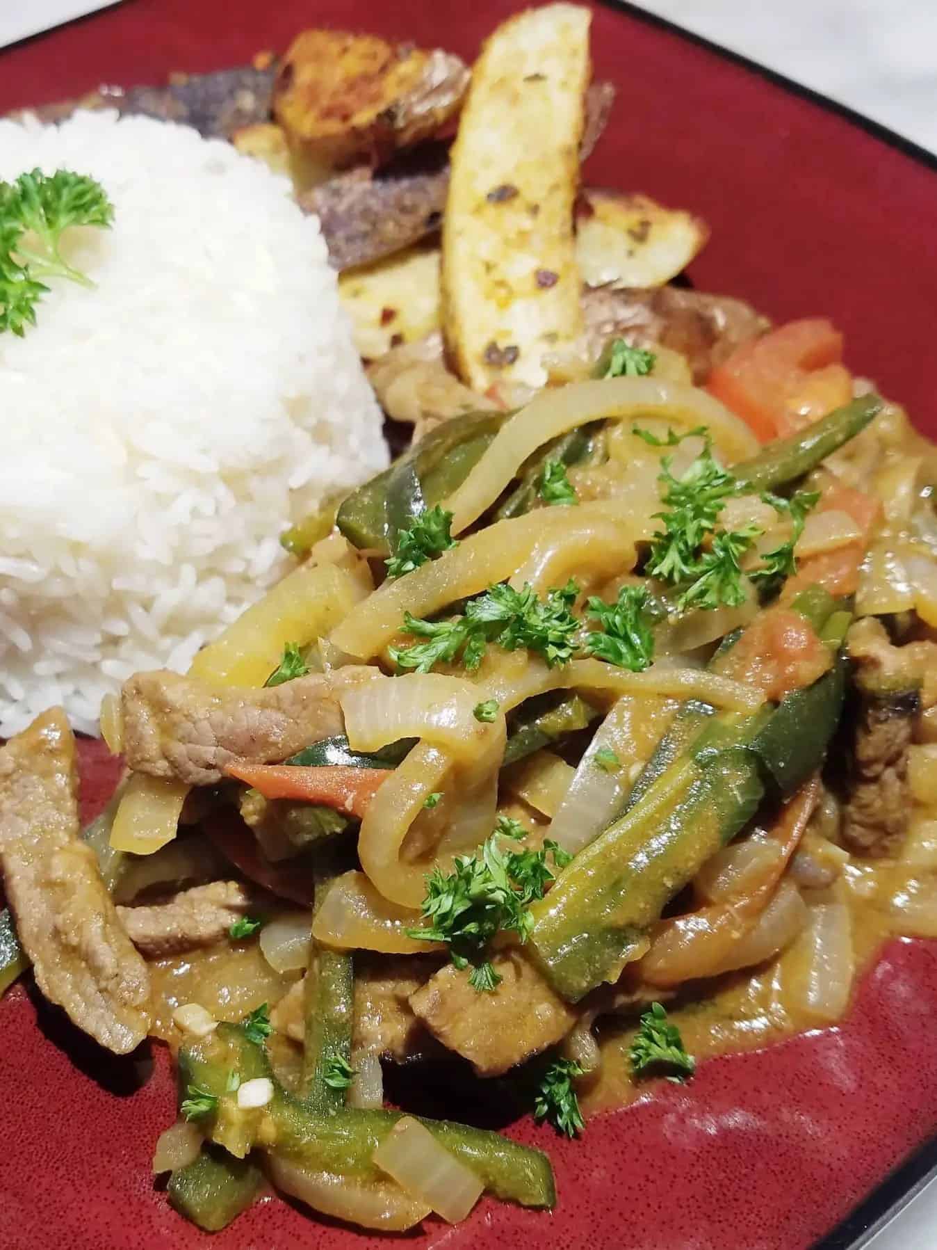 Lomo Saltado