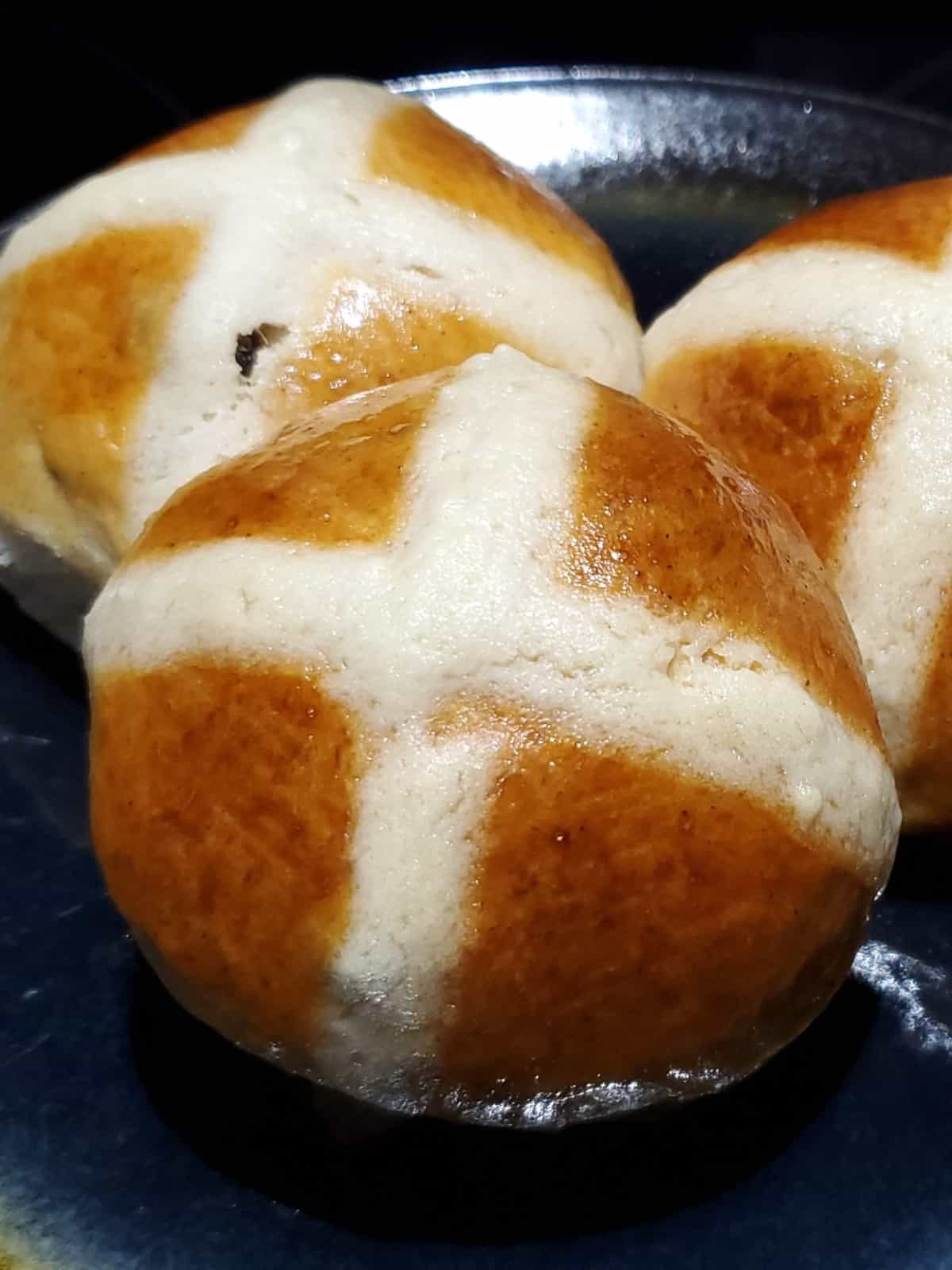 Healthy 100% Whole Wheat Hot Cross Buns