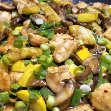 Healthy Chicken Stir Fry with Mushroom & Zucchini