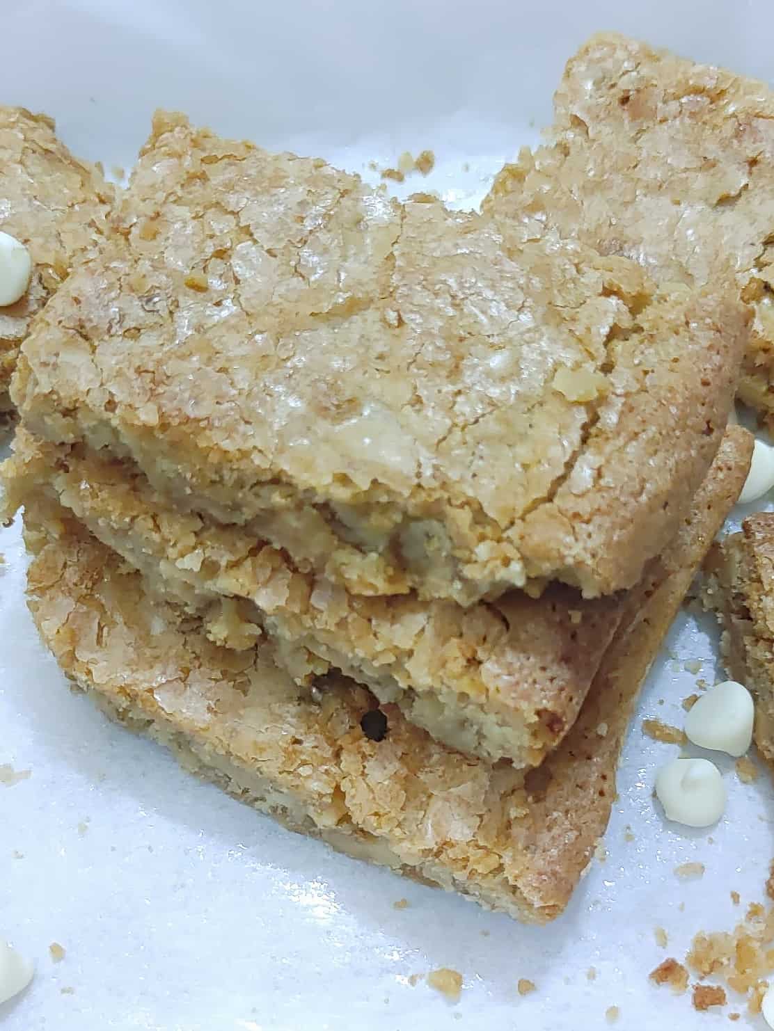 Pecan Blondies with White Chocolate Chip