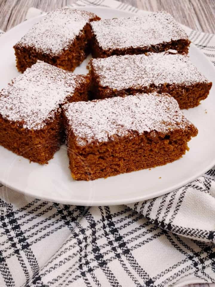 The Best Gingerbread Cake