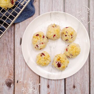 Coconut Cranberry Macaroons
