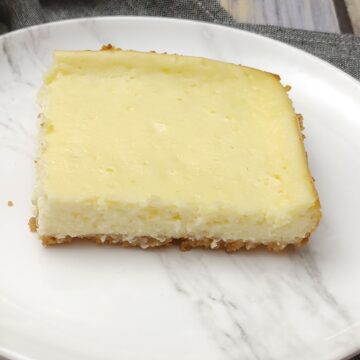 Barras de tarta de queso con limoncello