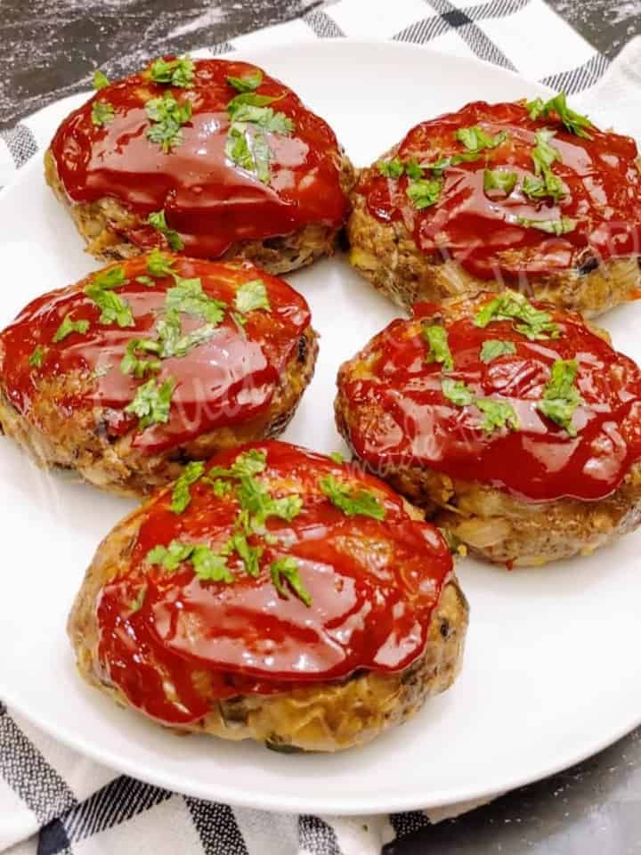 Mini Meatloaf with Creamed Spinach