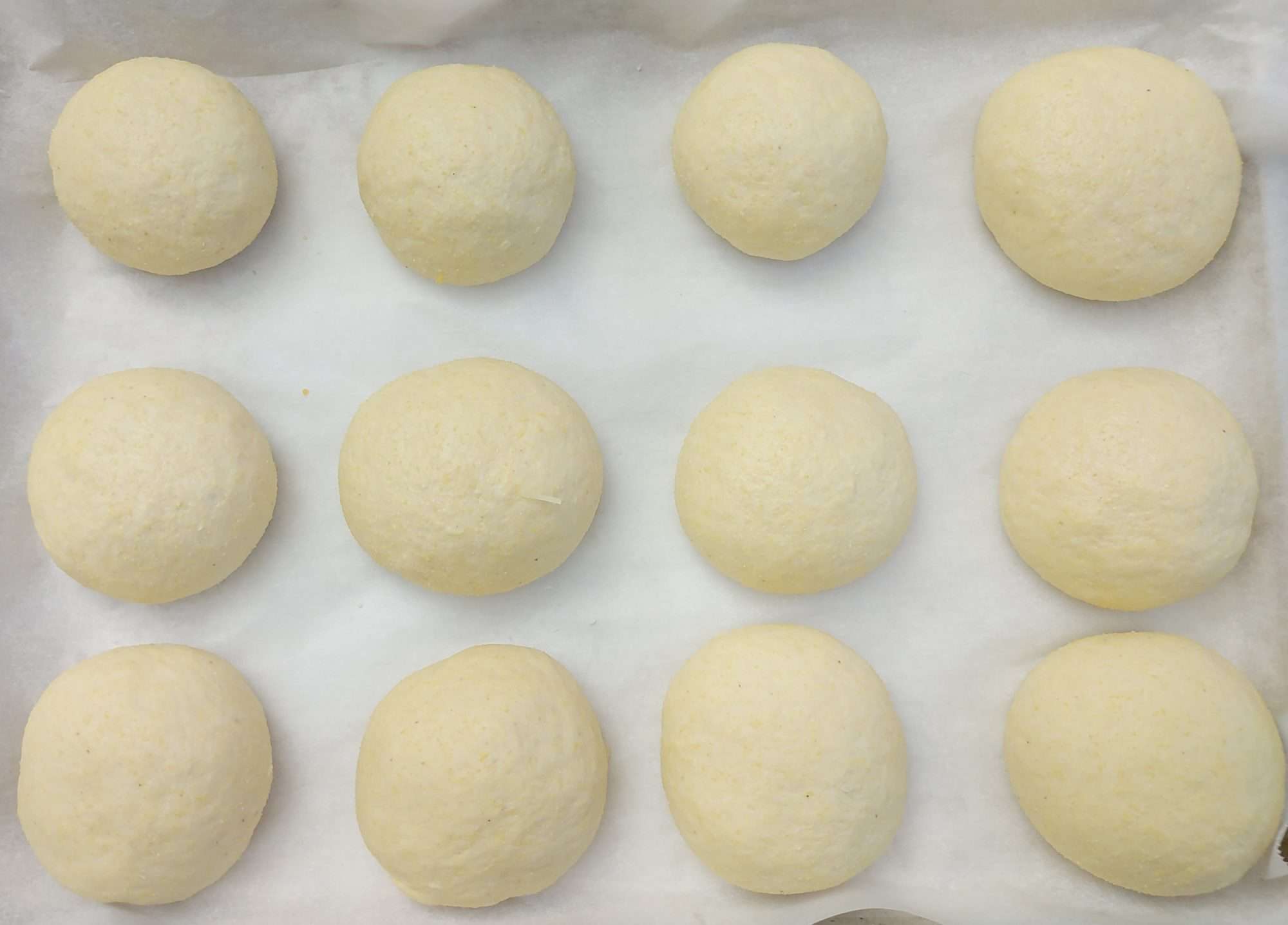 Cheese Stuffed Cornmeal Dinner Rolls | Pan de Maiz con Queso 12 Cheese Stuffed Cornmeal Dinner Rolls ''Pan de Maiz con Queso"