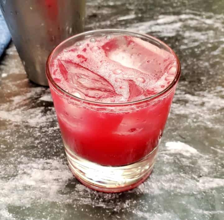 Easy Pomegranate Margarita in just 5 Minutes
