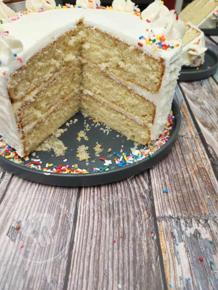 The BEST Vanilla Cake | Thiago's 11th Birthday Cake
