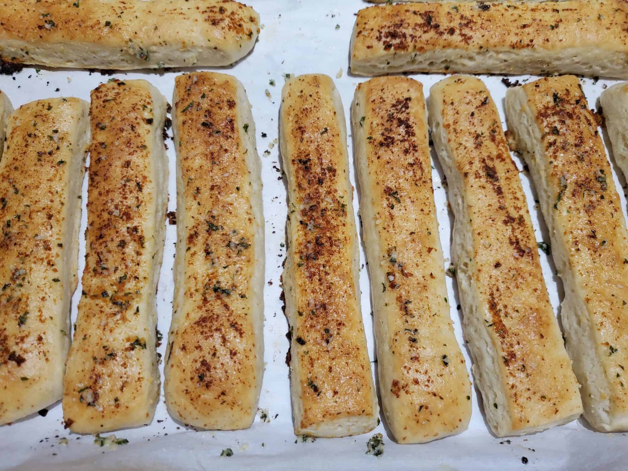 The Best Homemade Breadsticks