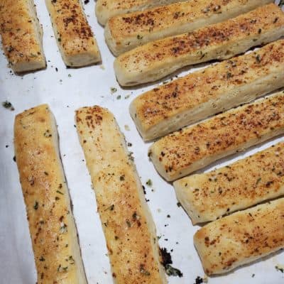 The Best Homemade Breadsticks