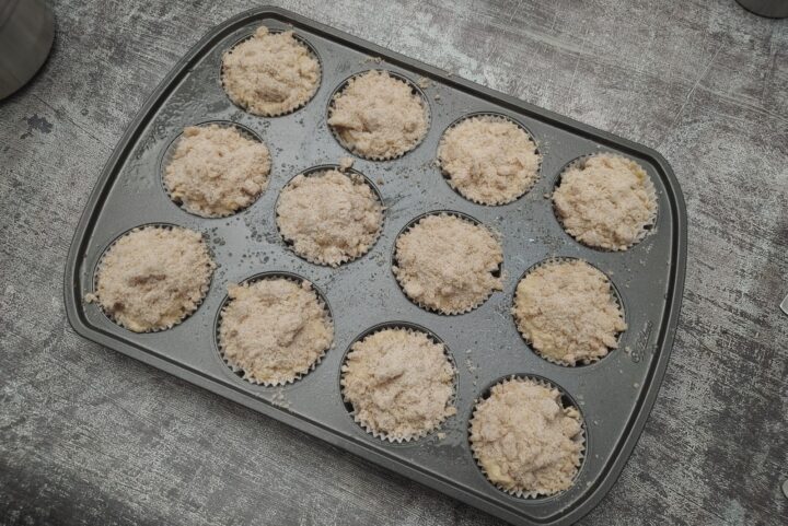 The Best Banana Muffins with Streusel Topping