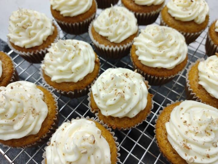 Easy Carrot Cake Cupcakes with Cream Cheese Frosting