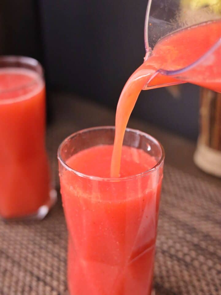Easy Strawberry Juice