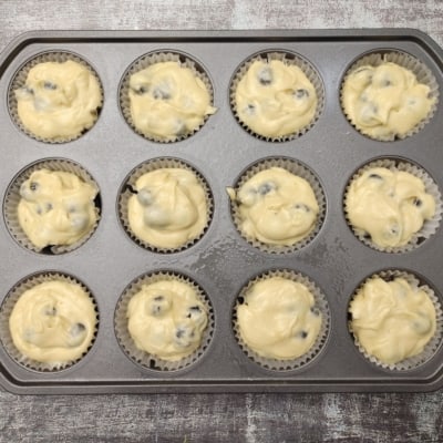 მარტივი Blueberry Streusel Muffins