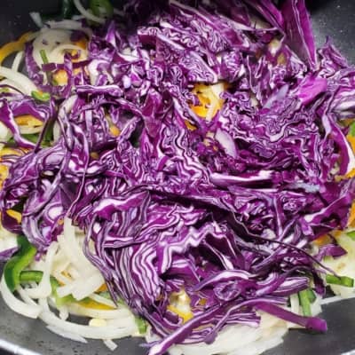 Easy Cabbage and Beef Stir Fry