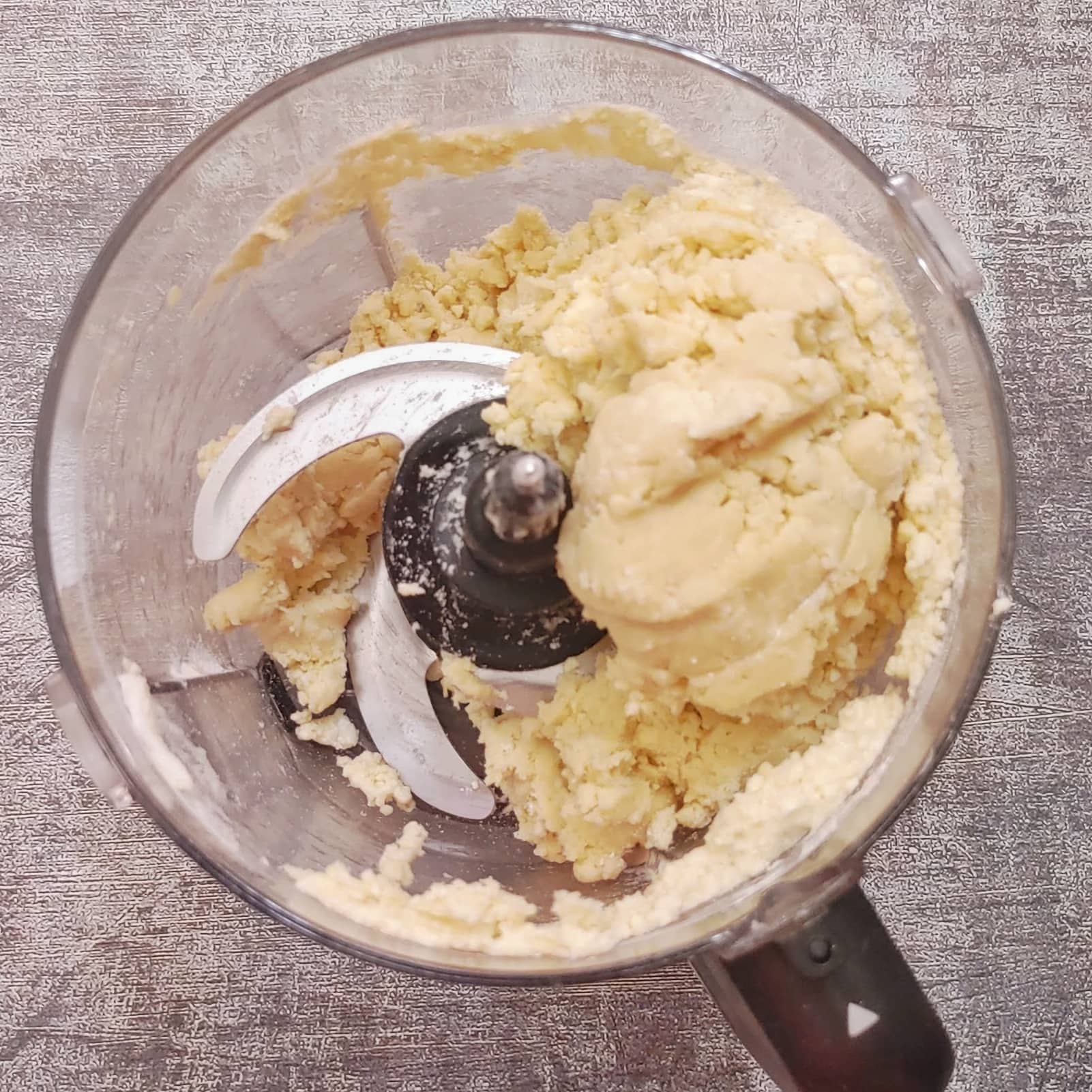 Pie Crust: A Recipe You'll Love to Make Again and Again 11 Easy Pie Crust with Butter and Shortening