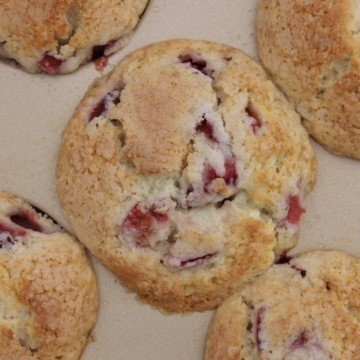 Perfect Strawberry Muffins
