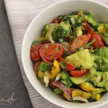 The Perfect Avocado Salad for a Summer Day