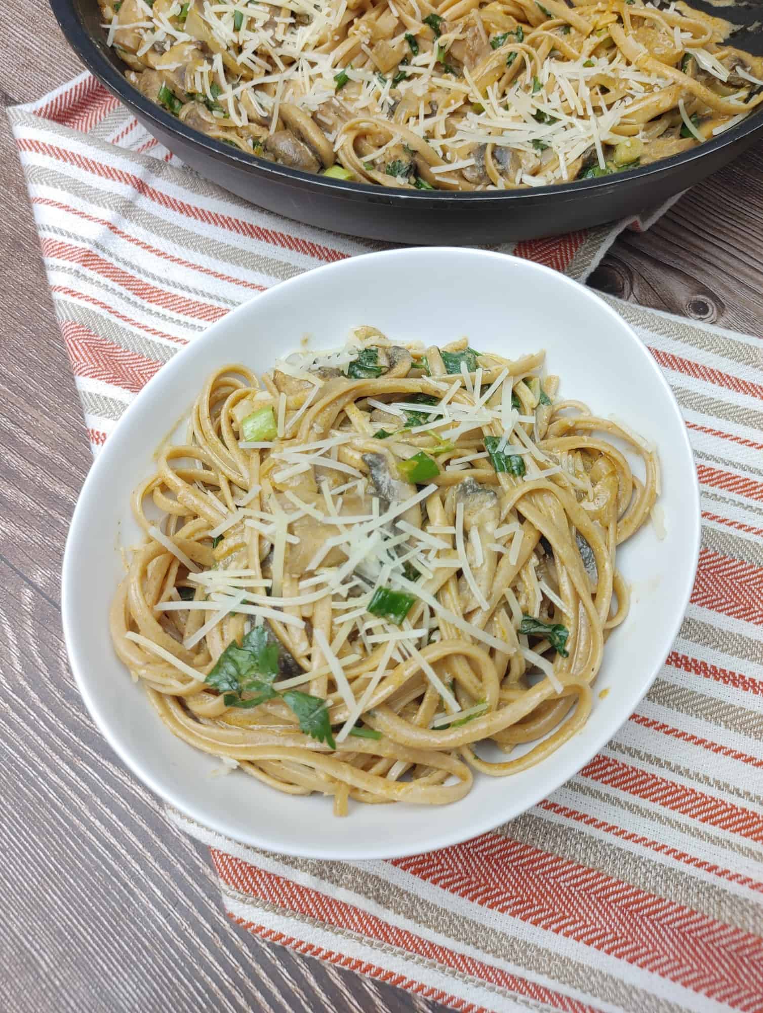 Creamy Pasta with Mushrooms and Caramelized Onions 16 Creamy Pasta with Mushrooms and Caramelized Onions 7