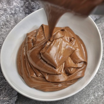 The Best Chocolate Pastry Cream 3