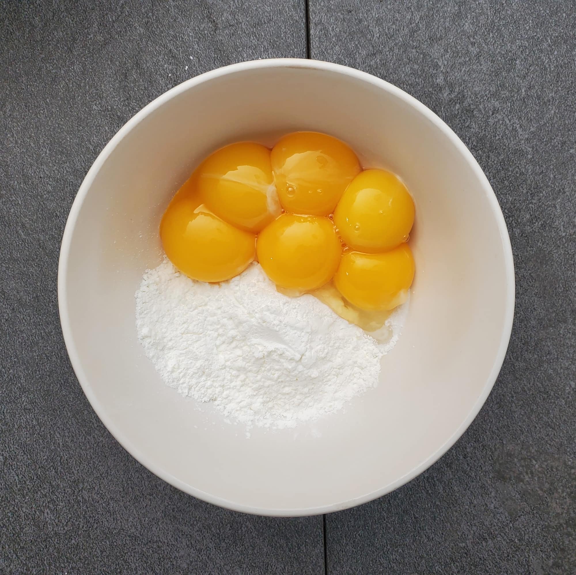 The Best Pastry Cream (Crema Pastelera) 3