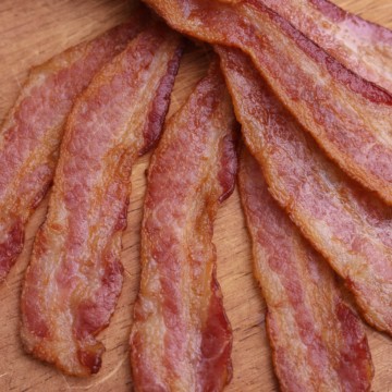 How to Cook Bacon in the Oven 2