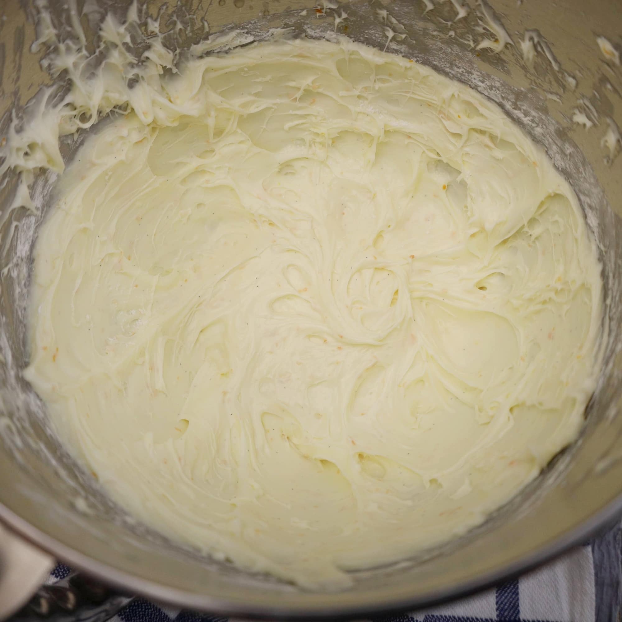 The Best Orange Sheet Cake 8