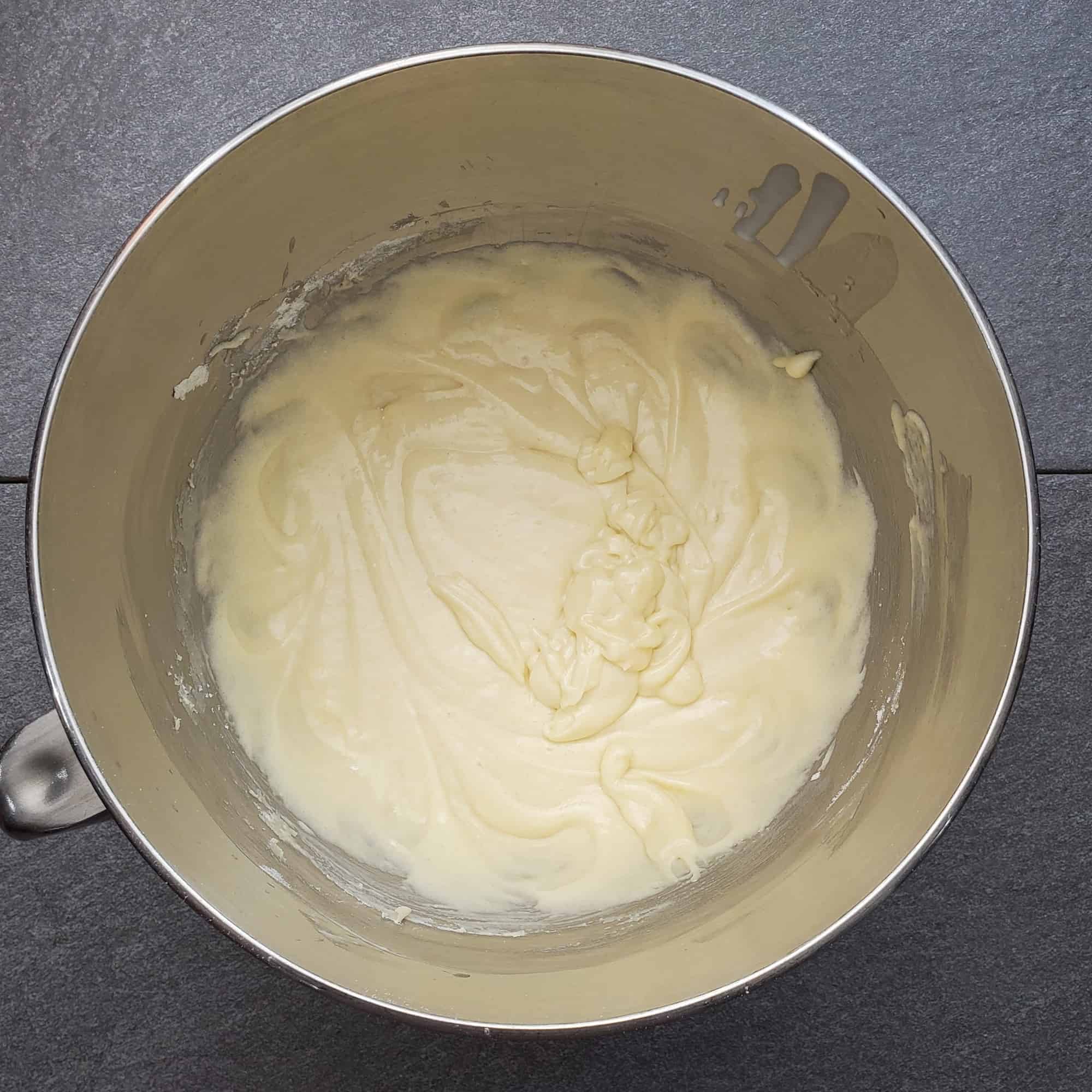 The Best Fresh Strawberry Cake 7