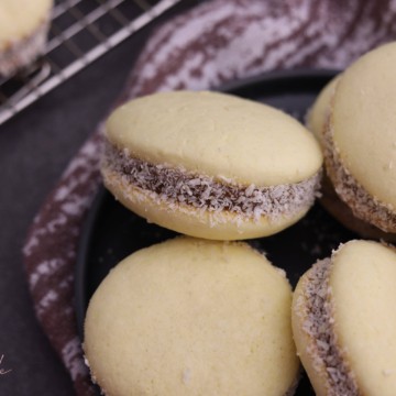 Alfajores The Best Cookies You'll ever eat 22