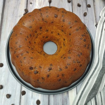 Easy Bundt Carrot Cake with Chocolate Chip 13