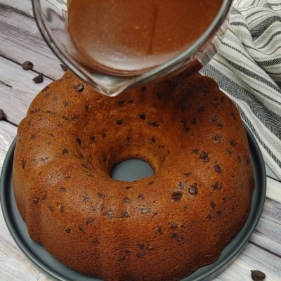 Easy Bundt Carrot Cake with Chocolate Chip 14