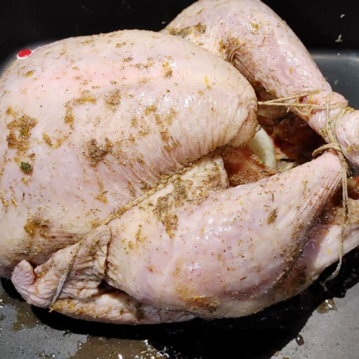 Dry Brined Turkey with Gravy