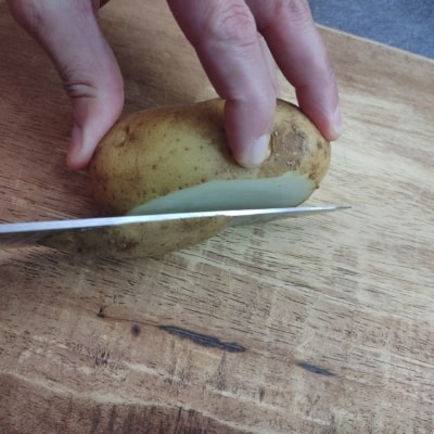 Cheesy Hasselback Potatoes 10