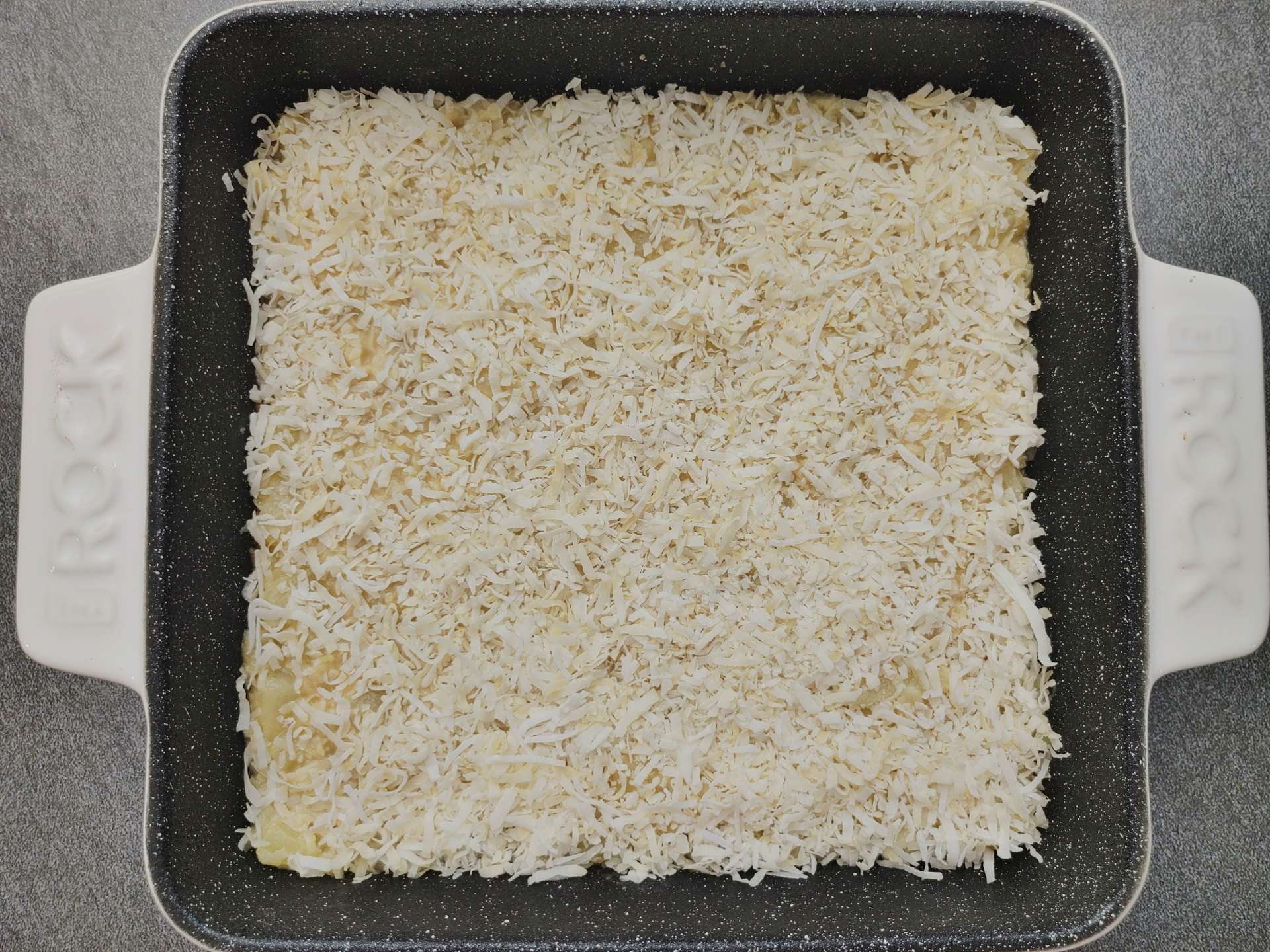 Coconut Pineapple Bars