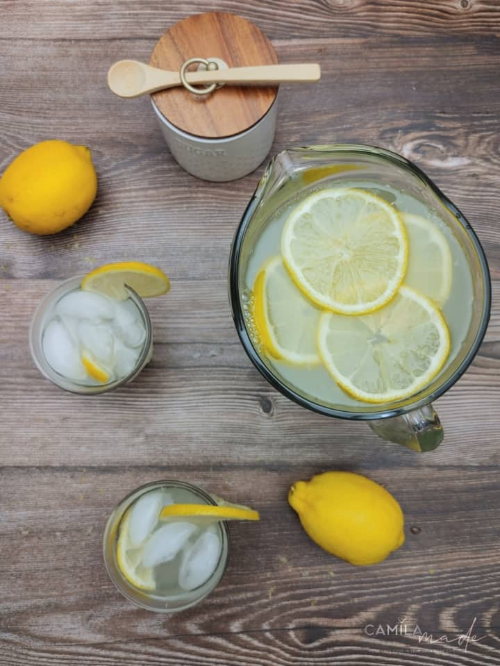 Fresh Lemonade 