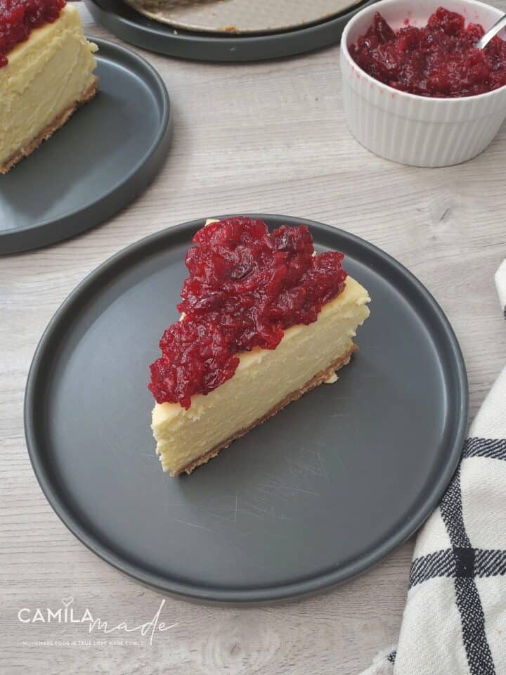 Cheesecake with Cranberry