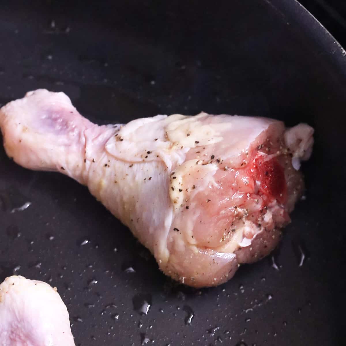 Chicken on the skillet