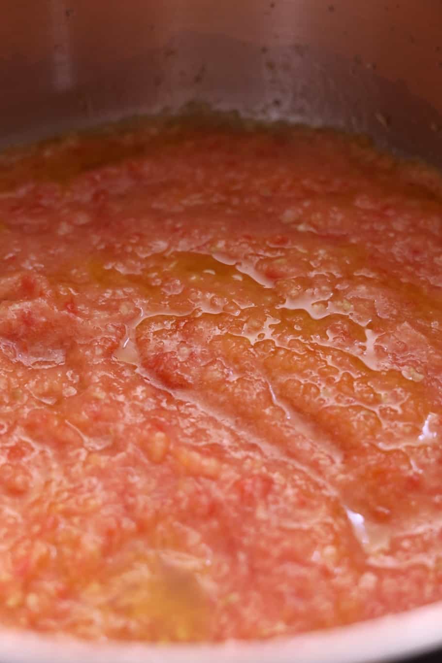 Tomate batido en la olla