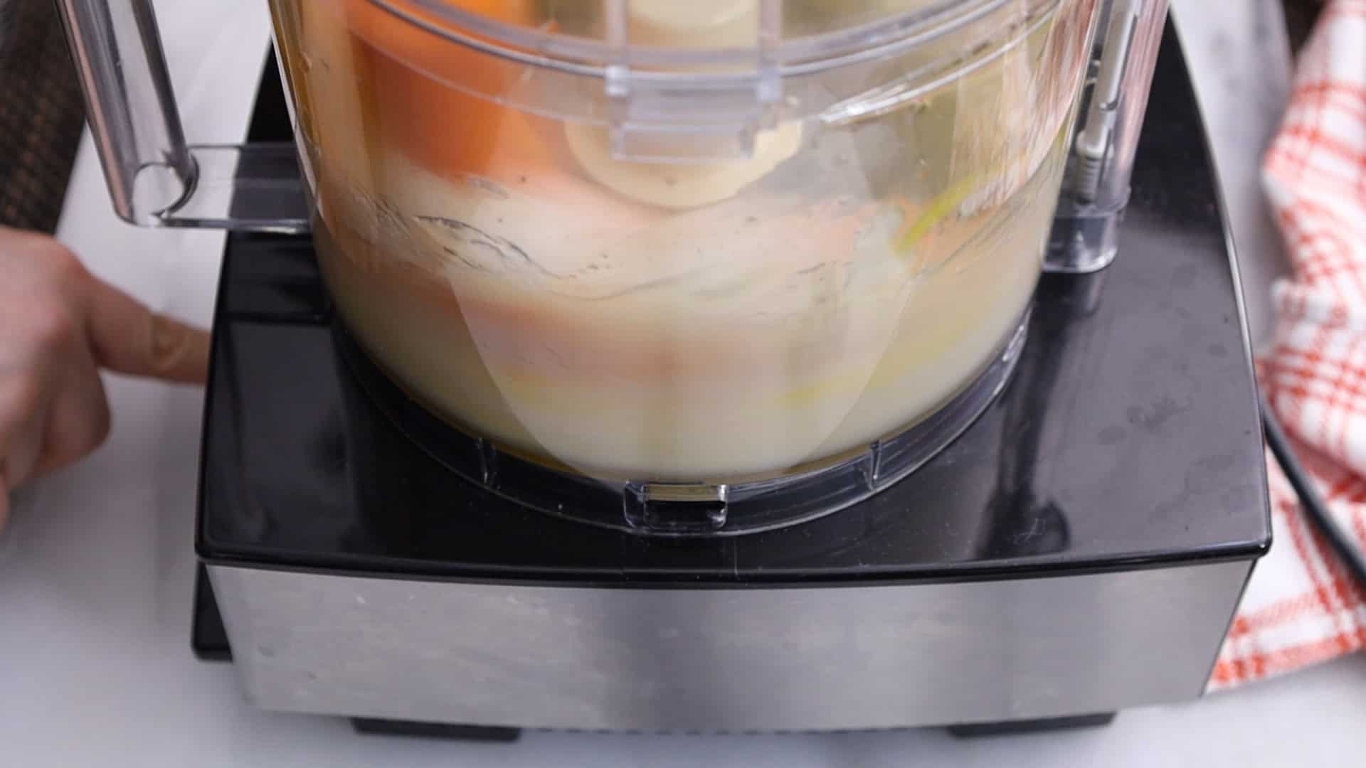 Marble Bundt Carrot Cake 18 Blend wet ingredients until smooth.