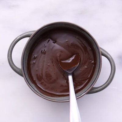 Chocolate glaze