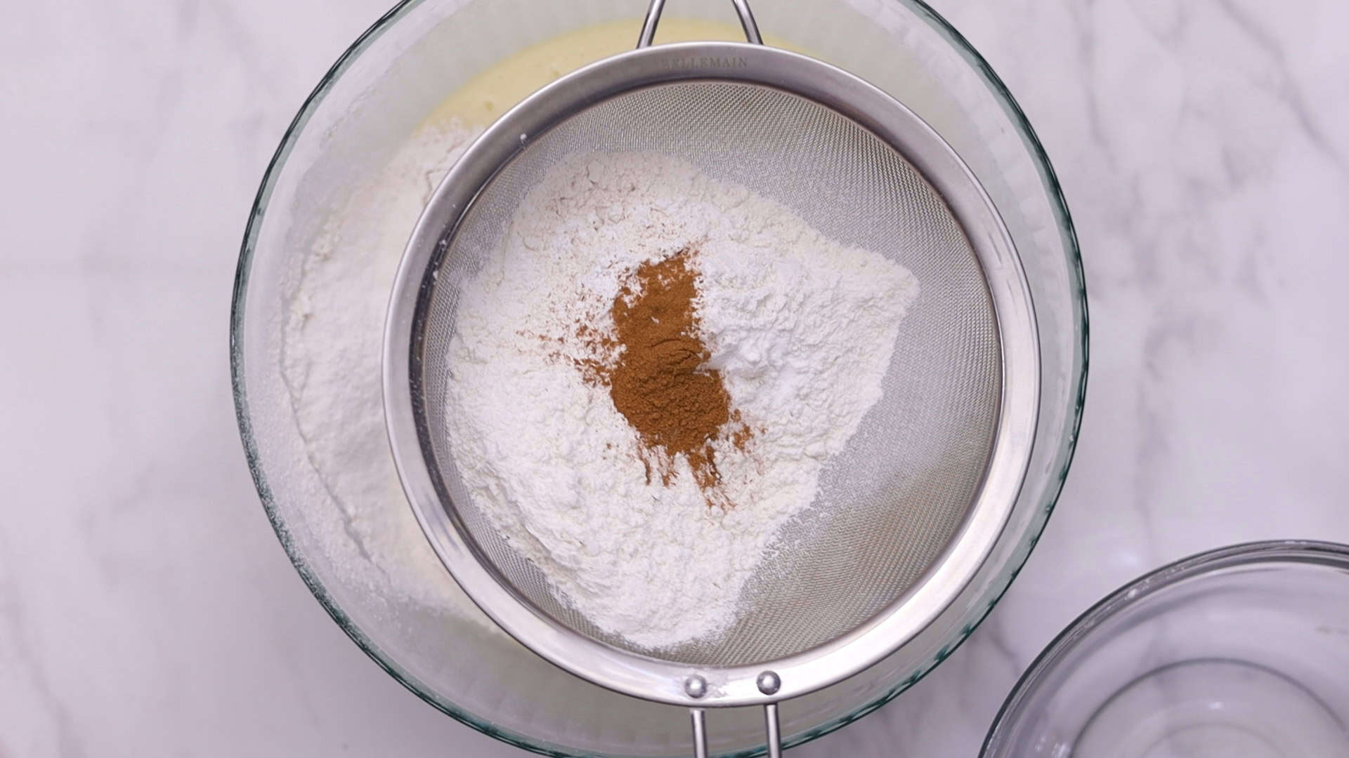 Add cinnamon to the mixture