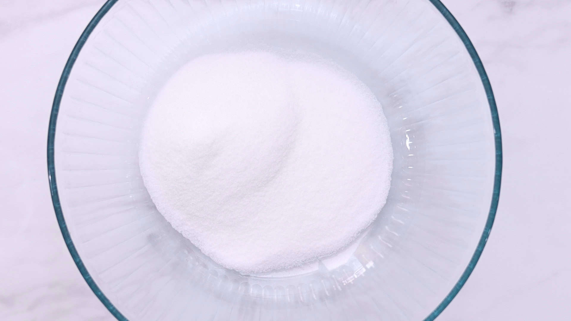 Sift flour and baking soda; set aside.
