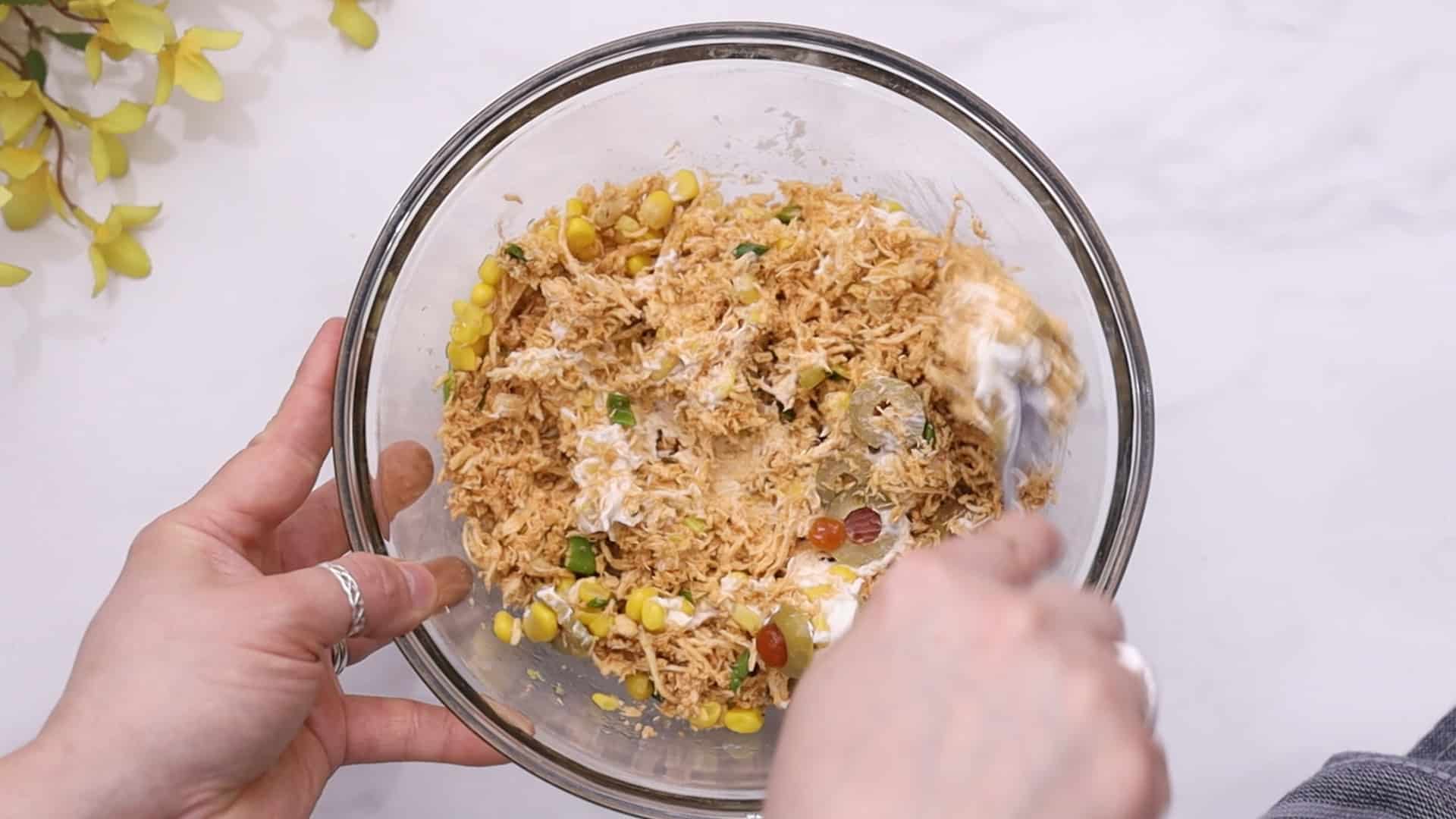 Easy Make-Ahead Chicken Fillings ( 2 WAYS ) 23 After fully incorprating chicken