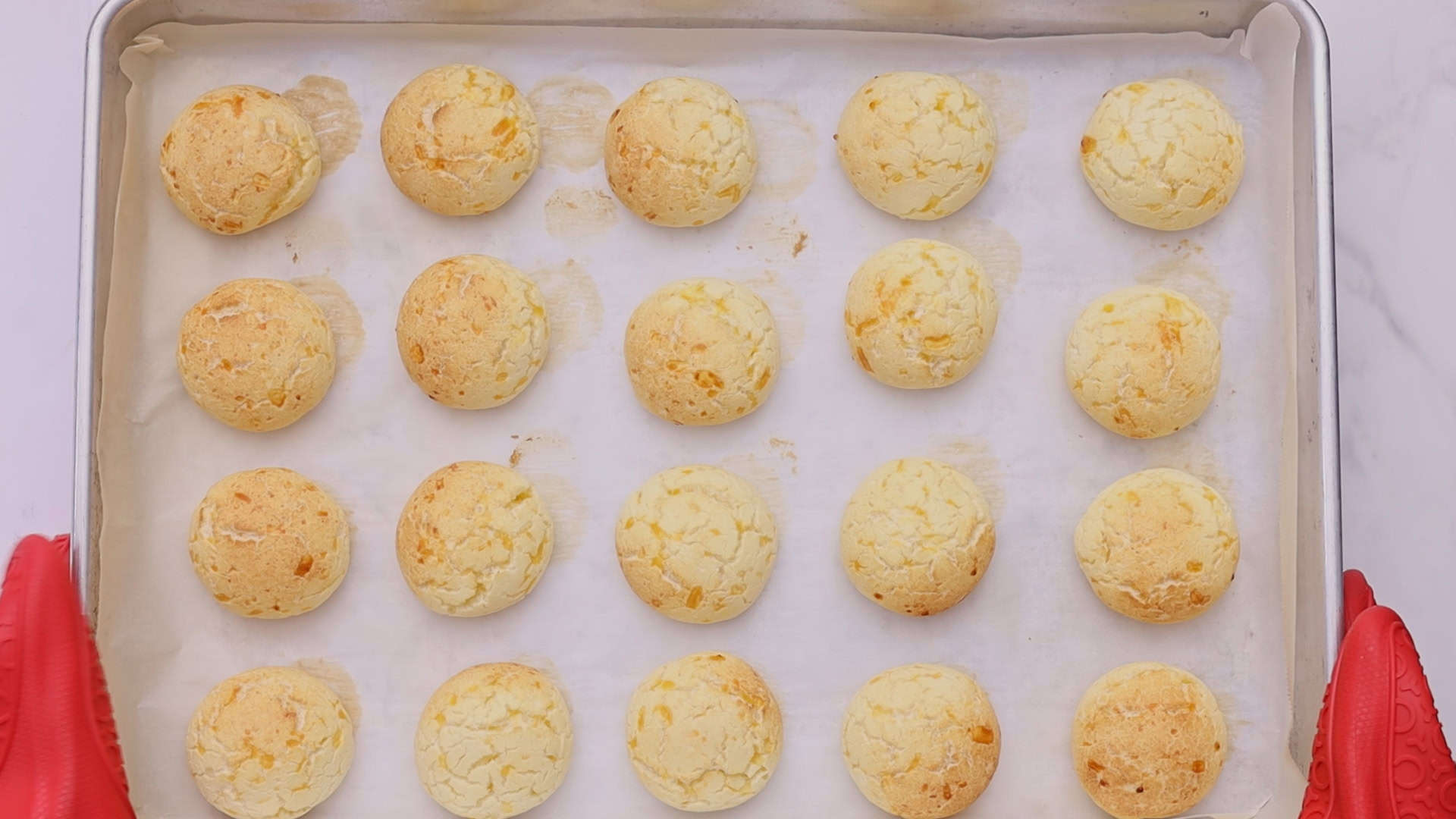 Chipa de Ricota 20 Bake for 15-20 minutes