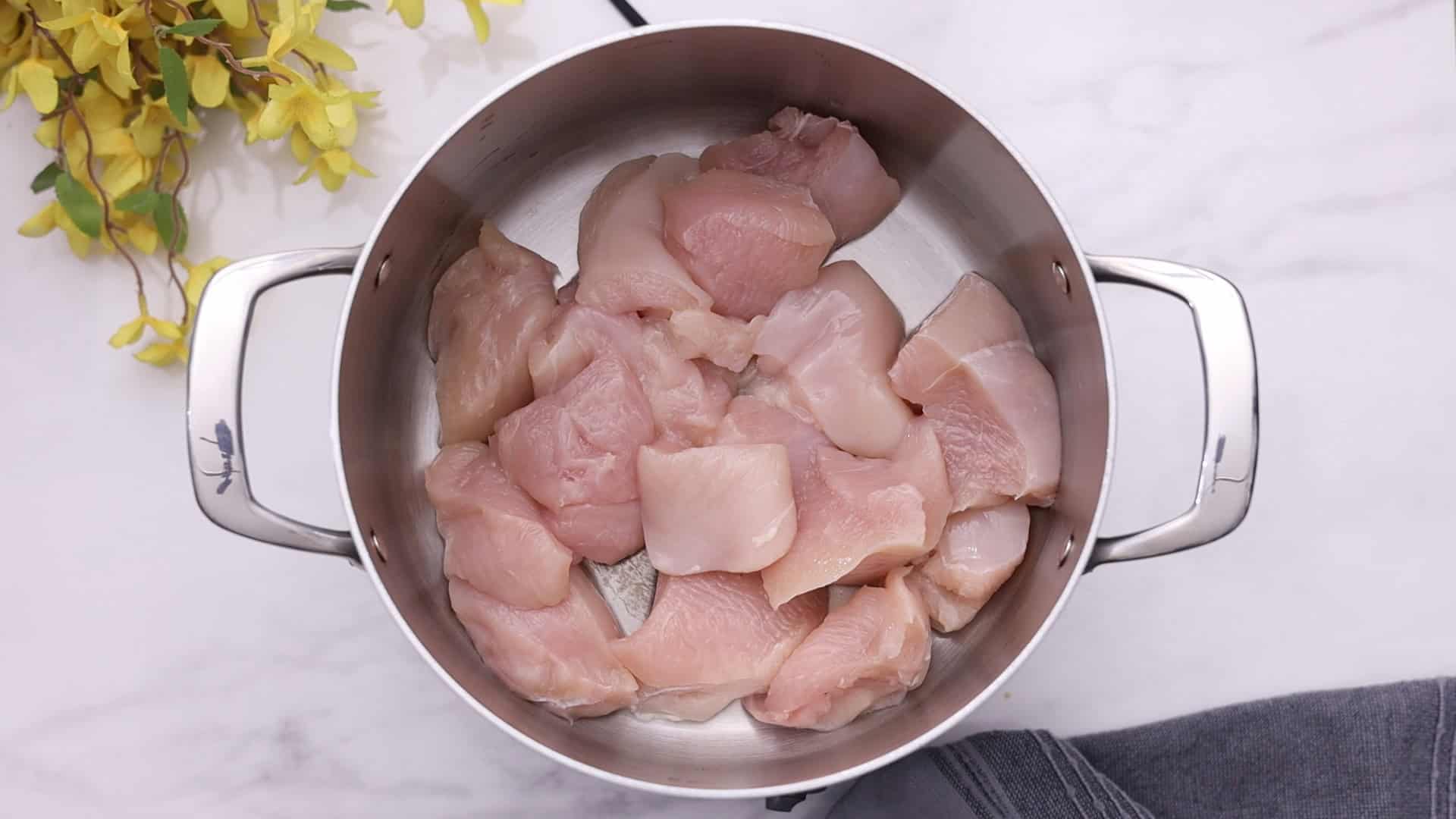 Easy Make-Ahead Chicken Fillings ( 2 WAYS ) 10 Chicken in bowl