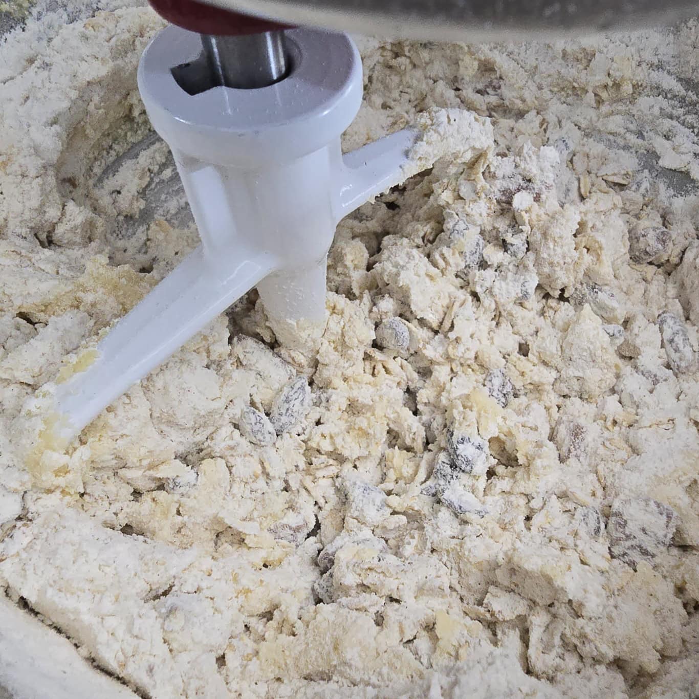 Mixing dry ingredients