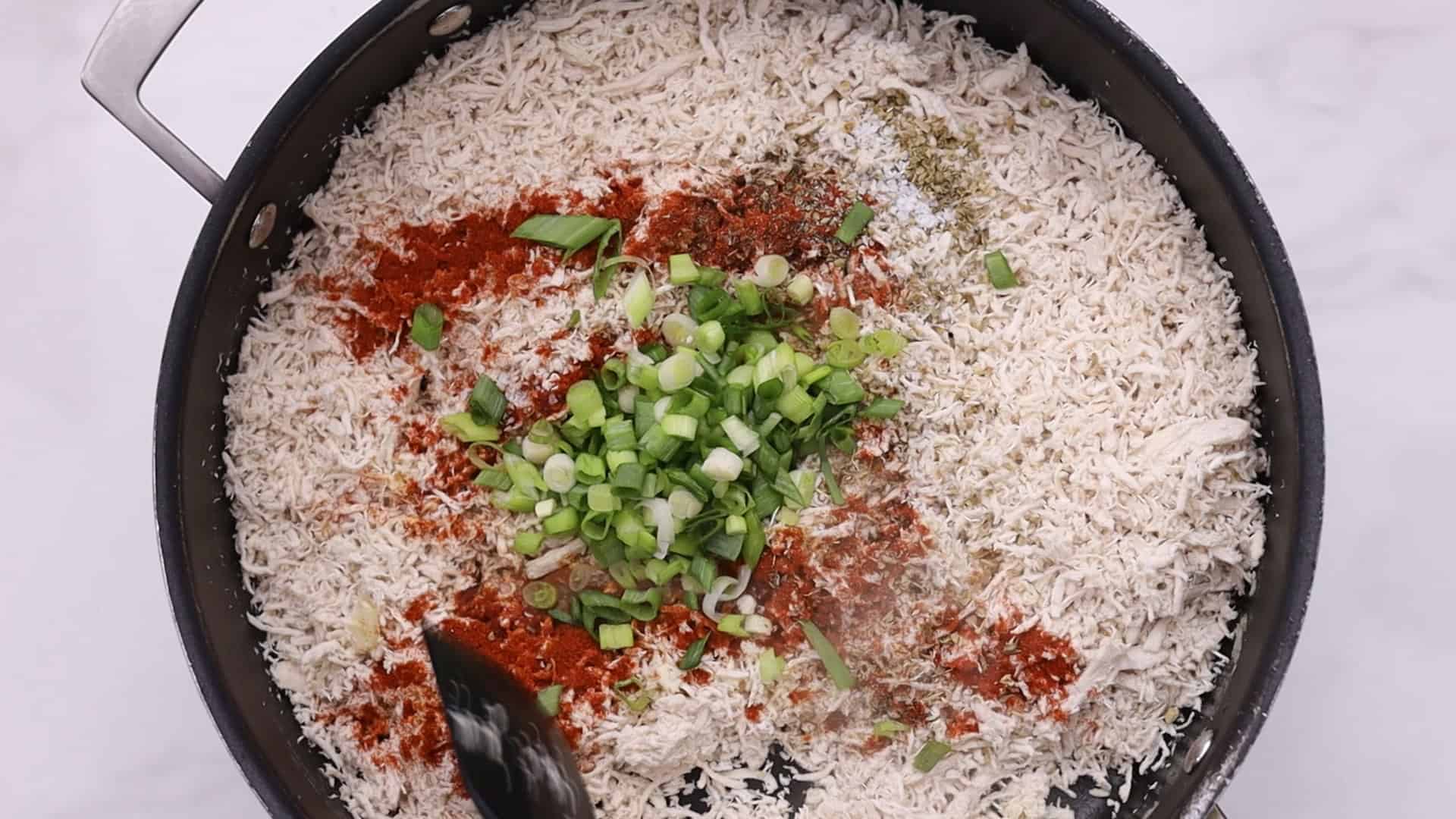 Easy Make-Ahead Chicken Fillings ( 2 WAYS ) 18 Season with pepper, salt, oregano, and broth