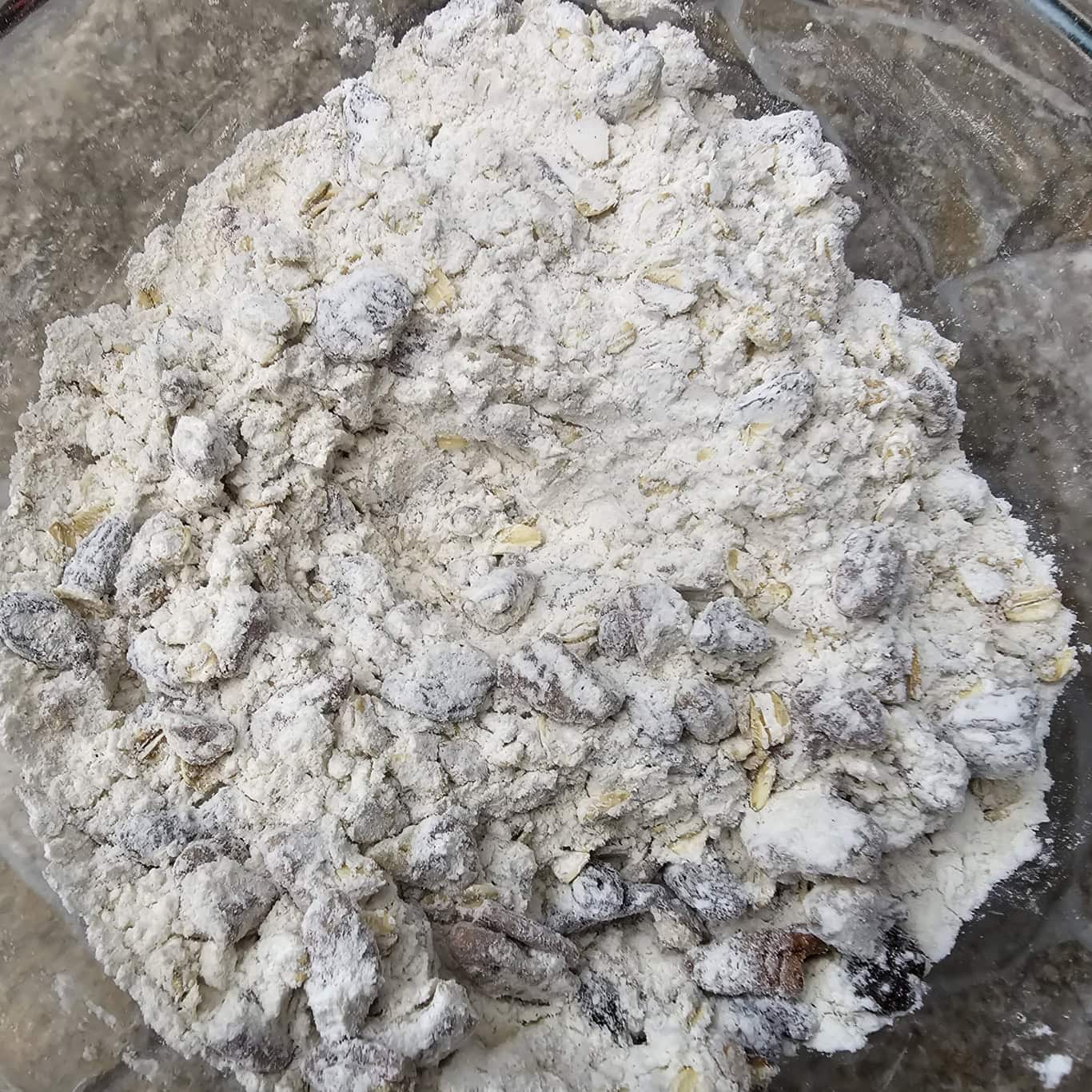 dry ingredients for oatmeal cookies