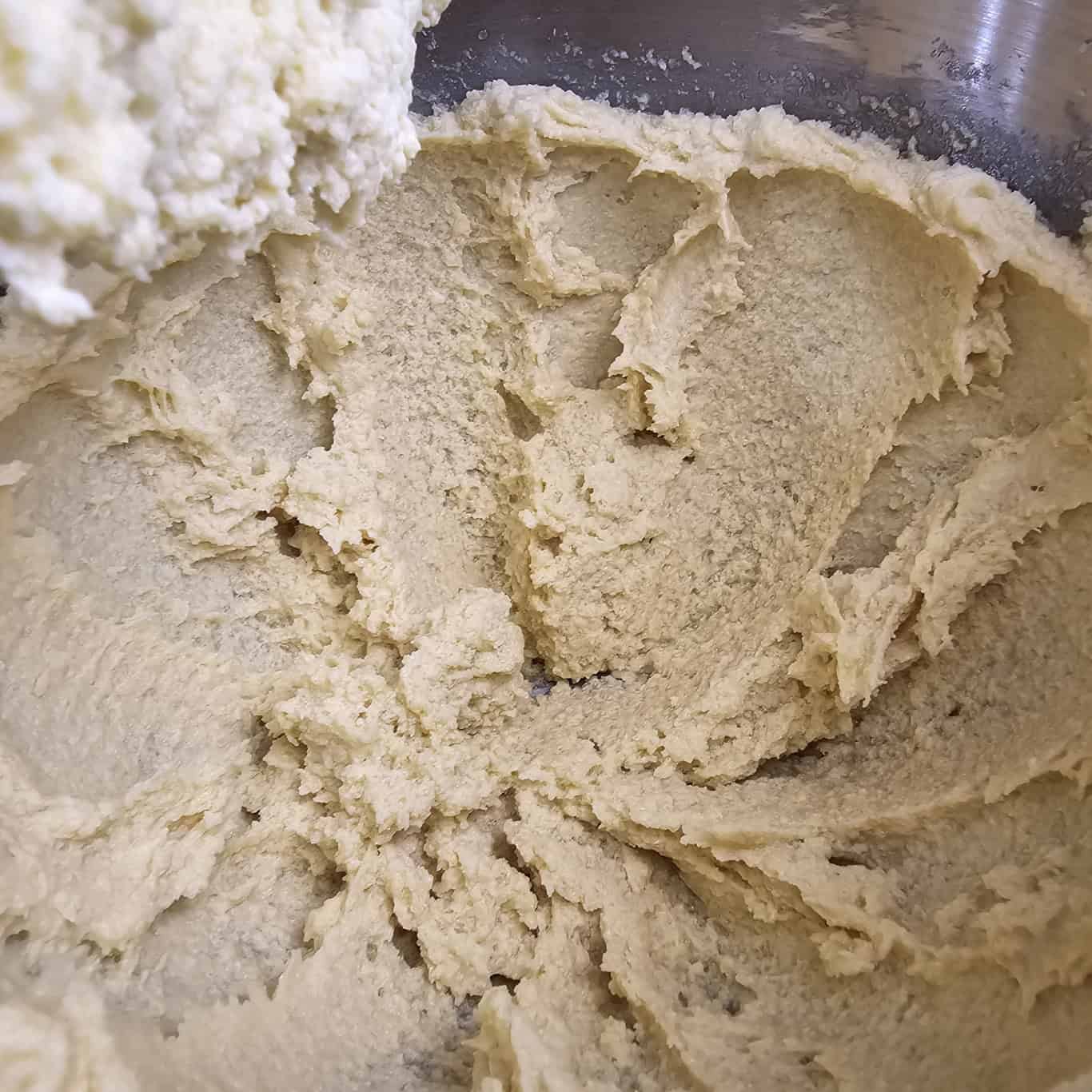 mix wet and dry ingredients
