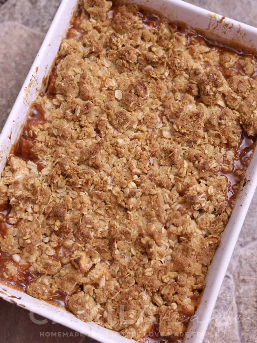 The Best Apple Crisp Recipe with Apple