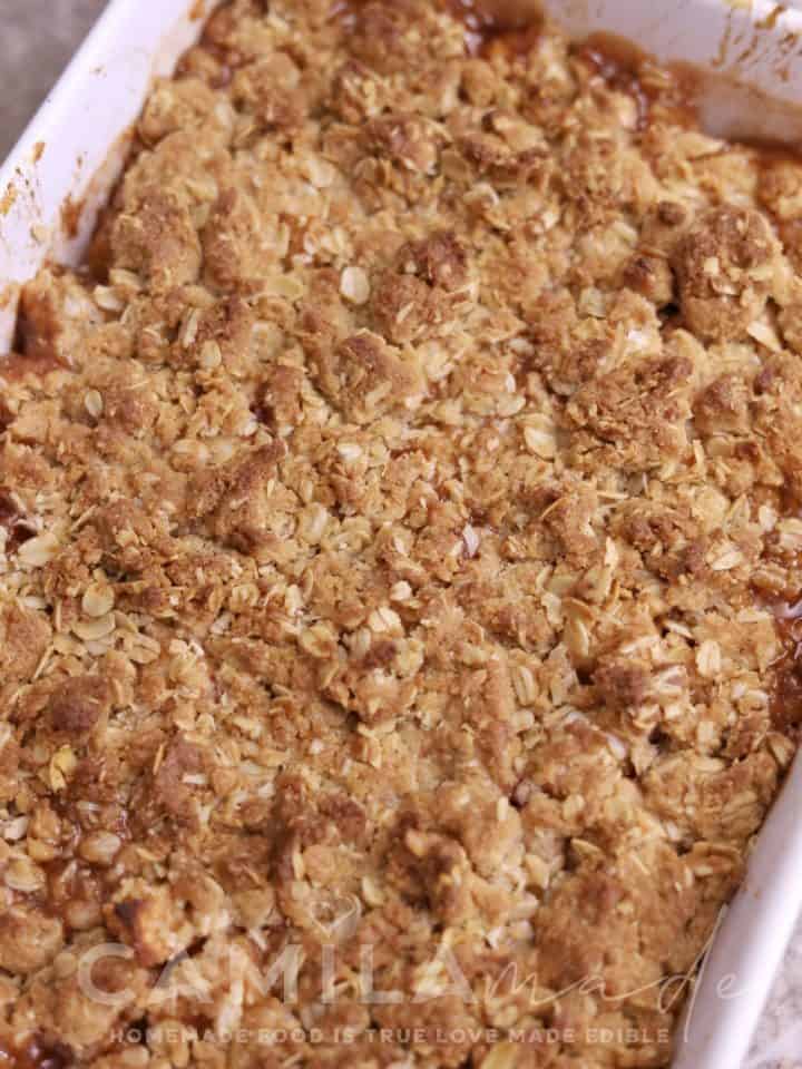 The Best Apple Crisp Recipe with Red Apple